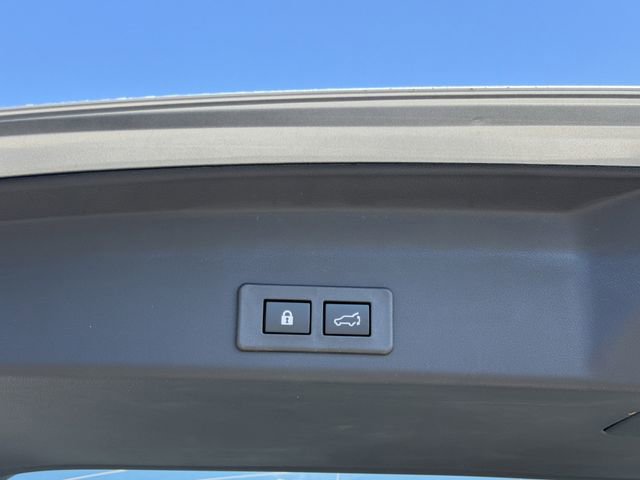 New 2026 Subaru Ascent Limited AWD/4WD image 17