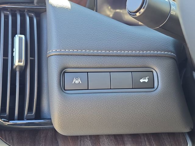 New 2026 Nissan Armada SL w/ Captain's Chari Seat Package RWD image 30