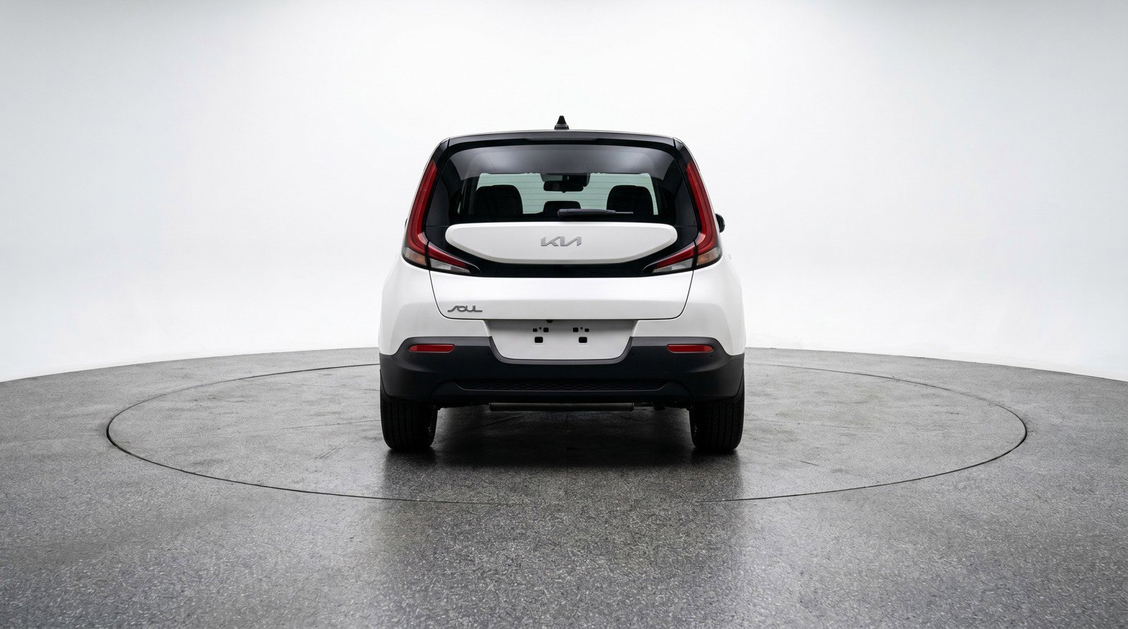 Used 2025 Kia Soul LX w/ LX Technology Package FWD image 7