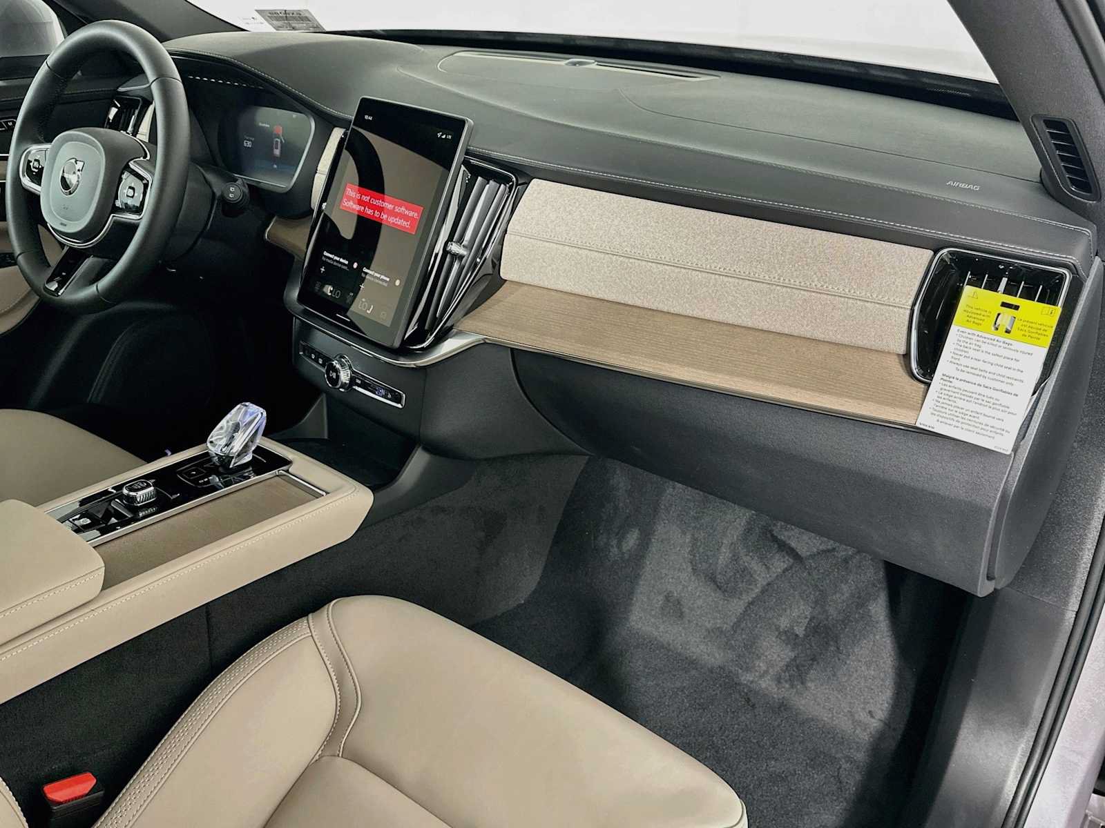 New 2026 Volvo XC90 B5 Plus AWD/4WD image 28