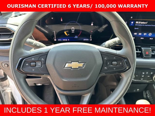 Used 2025 Chevrolet TrailBlazer LT AWD/4WD image 28