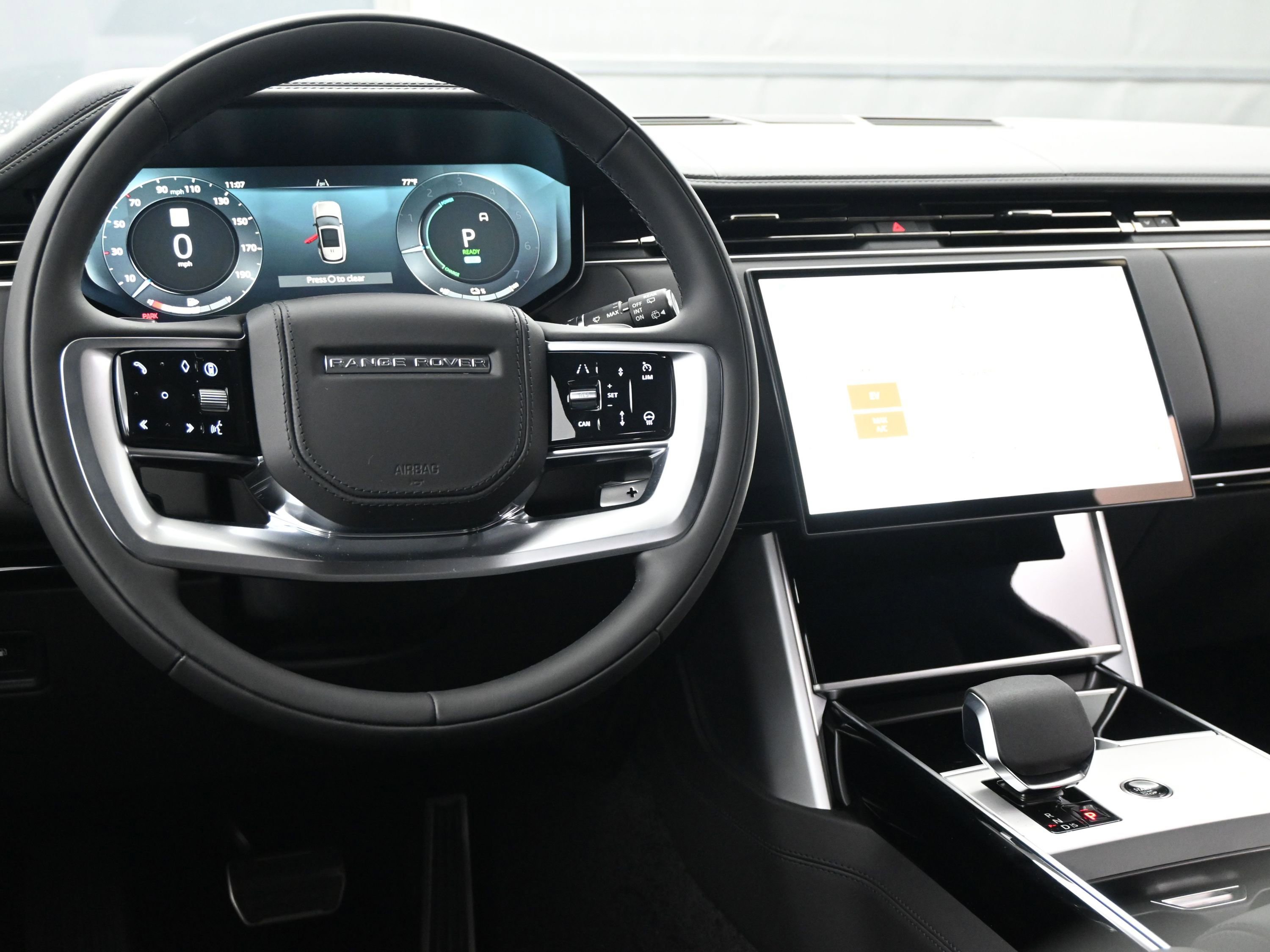 New 2025 Land Rover Range Rover SE image 7