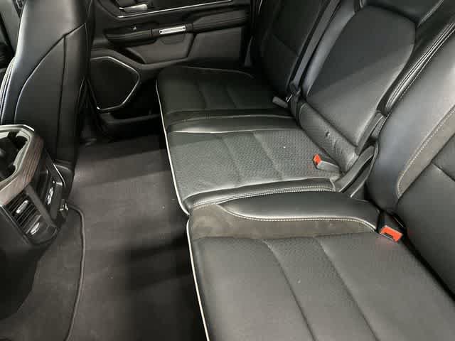Used 2025 RAM 1500 Laramie AWD/4WD image 11