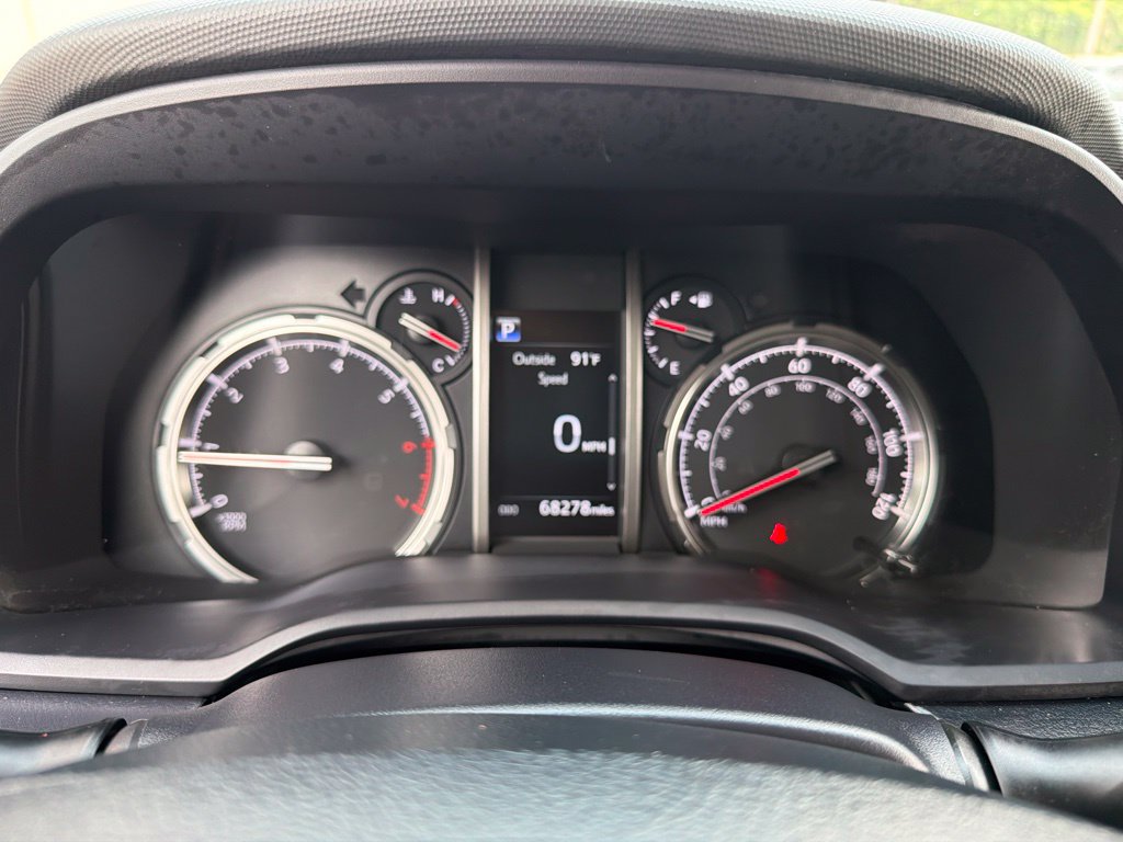 Used 2024 Toyota 4Runner TRD Off-Road Premium w/ Off Road Premium Plus Package AWD/4WD image 9
