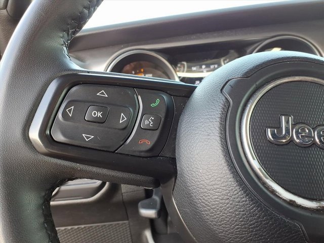 Used 2023 Jeep Gladiator Sport image 7