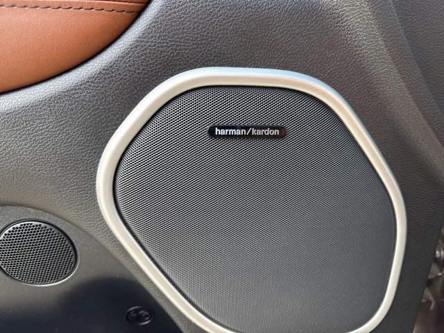 Used 2018 Jeep Grand Cherokee Summit w/ Platinum Series Group image 20