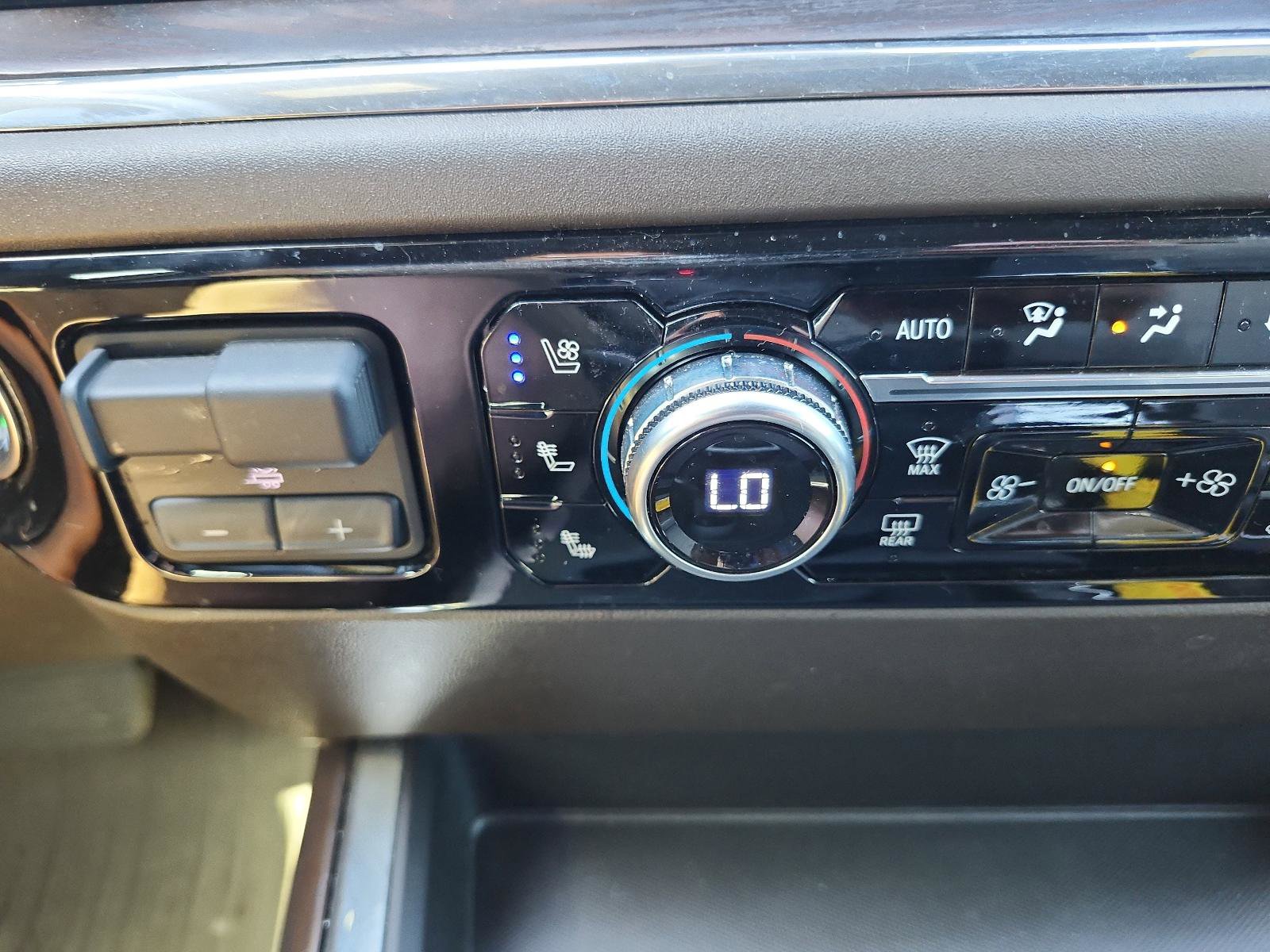 Certified 2024 GMC Sierra 1500 SLT w/ SLT Premium Package image 21