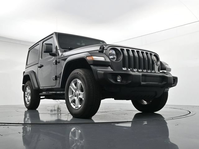 Used 2023 Jeep Wrangler Sport AWD/4WD image 30