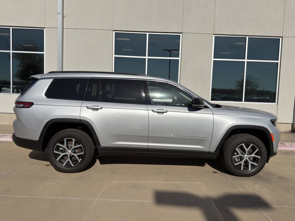 New 2025 Jeep Grand Cherokee L Limited image 3