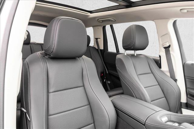 New 2026 Mercedes-Benz GLS 450 4MATIC image 30