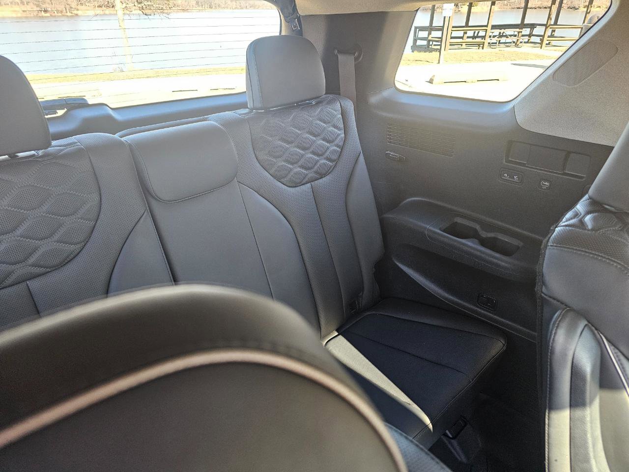 Used 2022 Hyundai Palisade Limited image 20