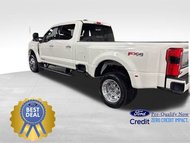New 2026 Ford F450 Platinum image 3