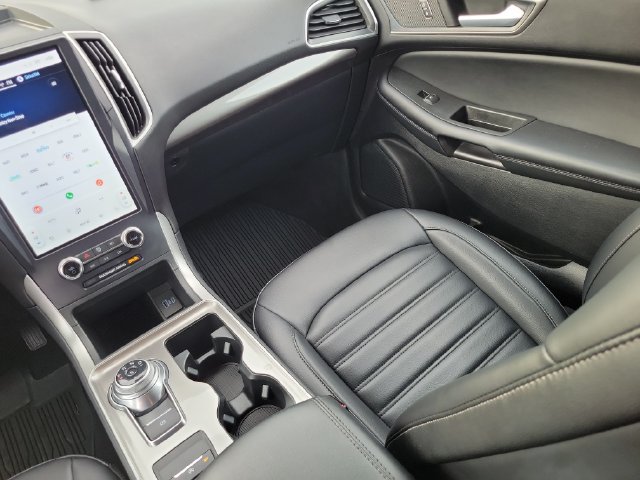 Certified 2024 Ford Edge SEL w/ Convenience Package AWD/4WD image 31
