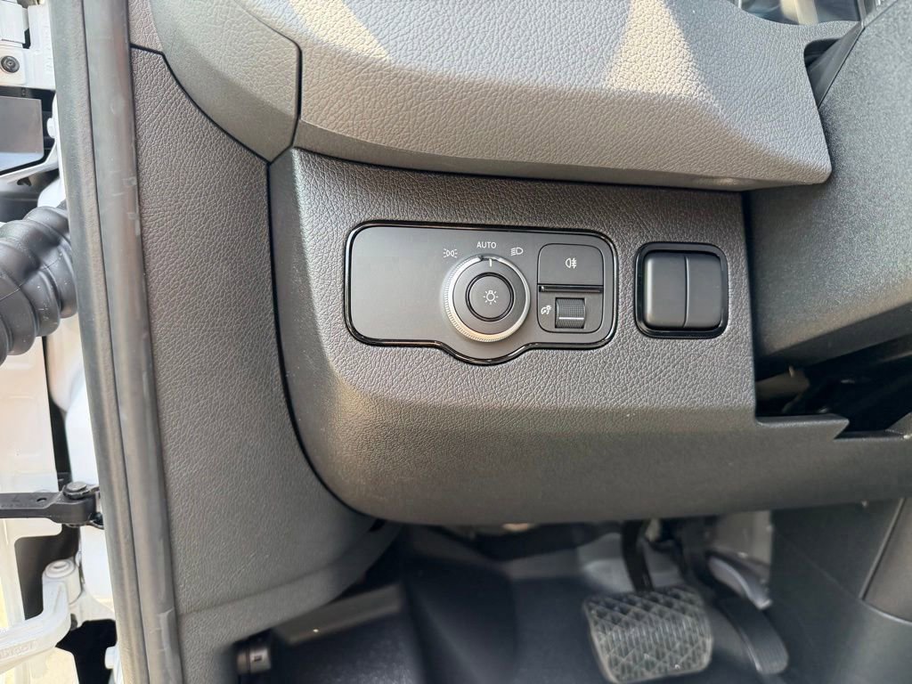 New 2026 Mercedes-Benz Sprinter 2500 image 13