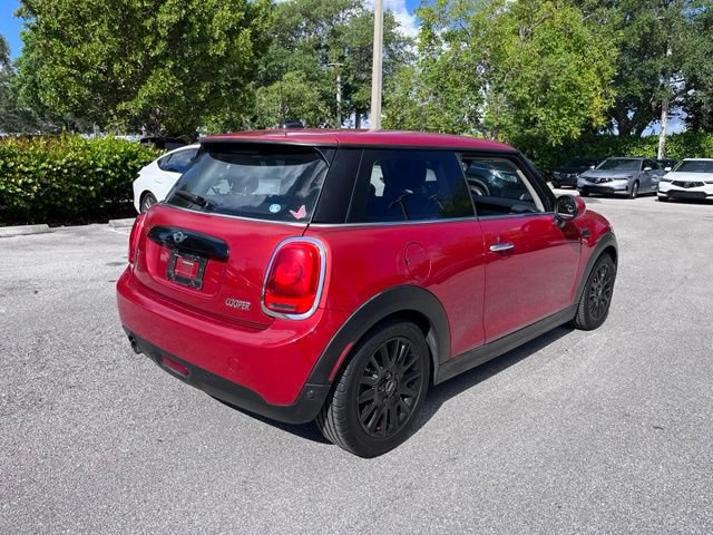 Used 2018 MINI Cooper 2-Door Hardtop FWD image 6
