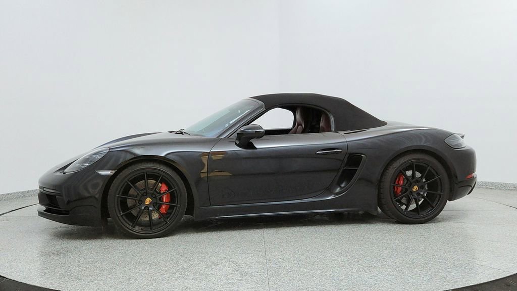 Used 2022 Porsche 718 Boxster GTS image 2