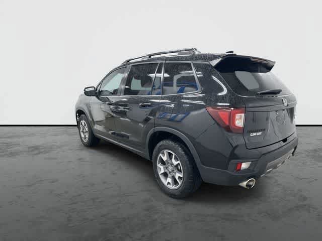 Used 2023 Honda Passport TrailSport image 9