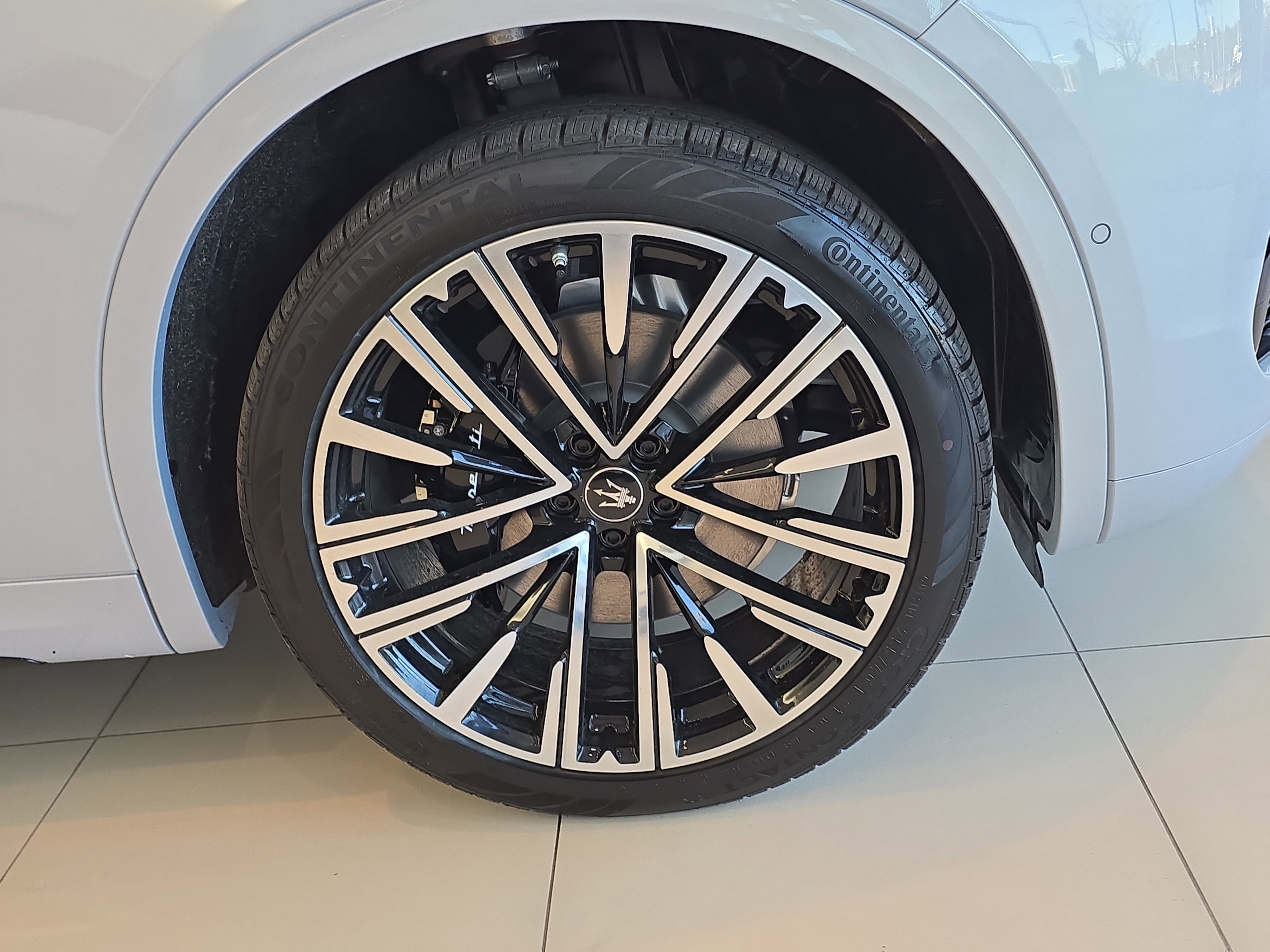 New 2025 Maserati Grecale Modena image 36