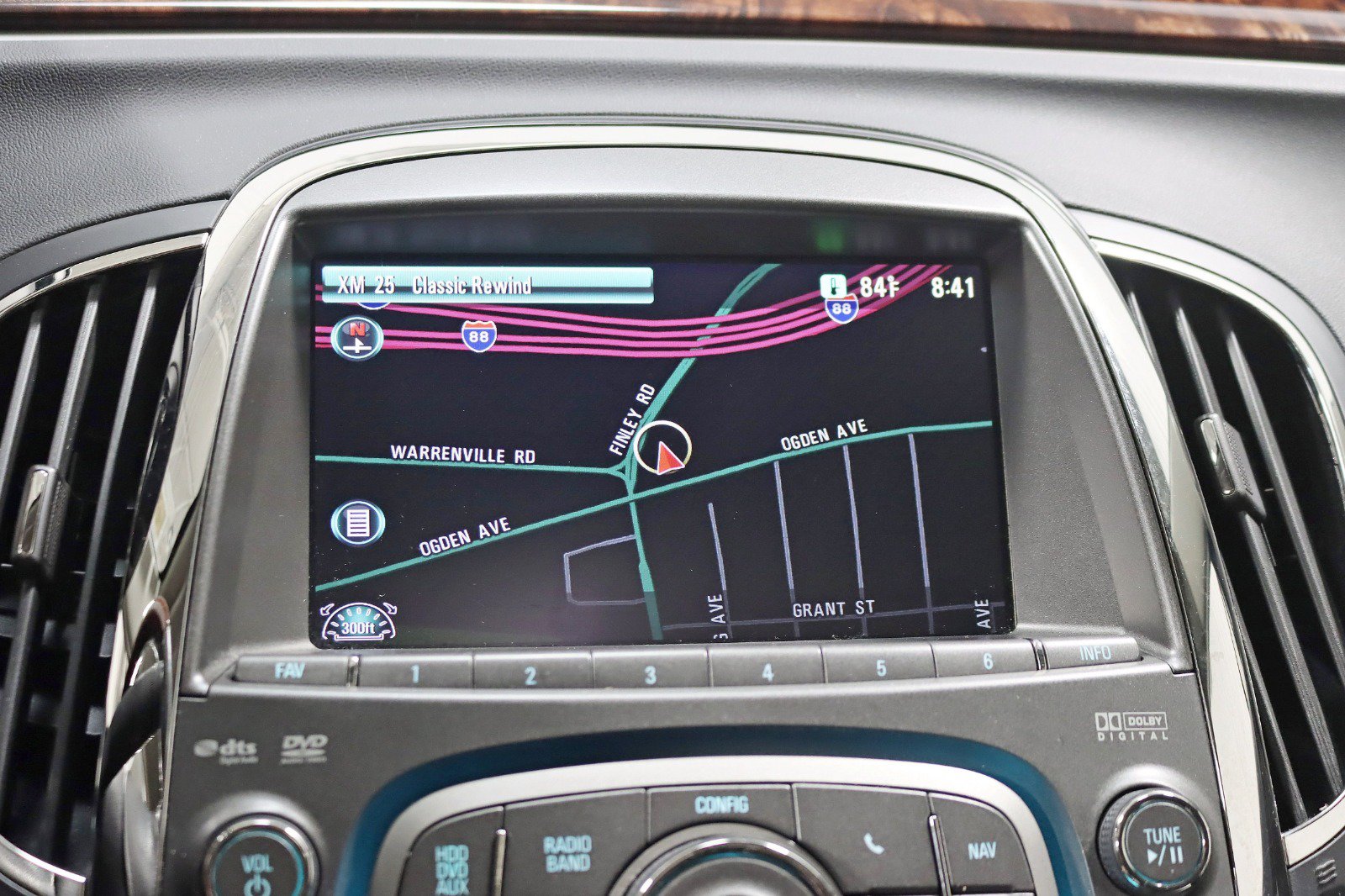Used 2012 Buick LaCrosse Touring FWD image 19