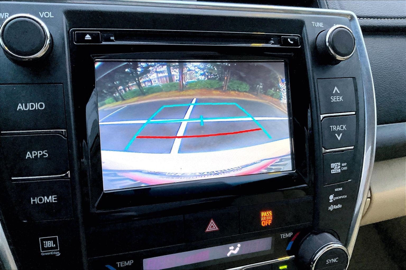 Used 2015 Toyota Camry XLE FWD image 20