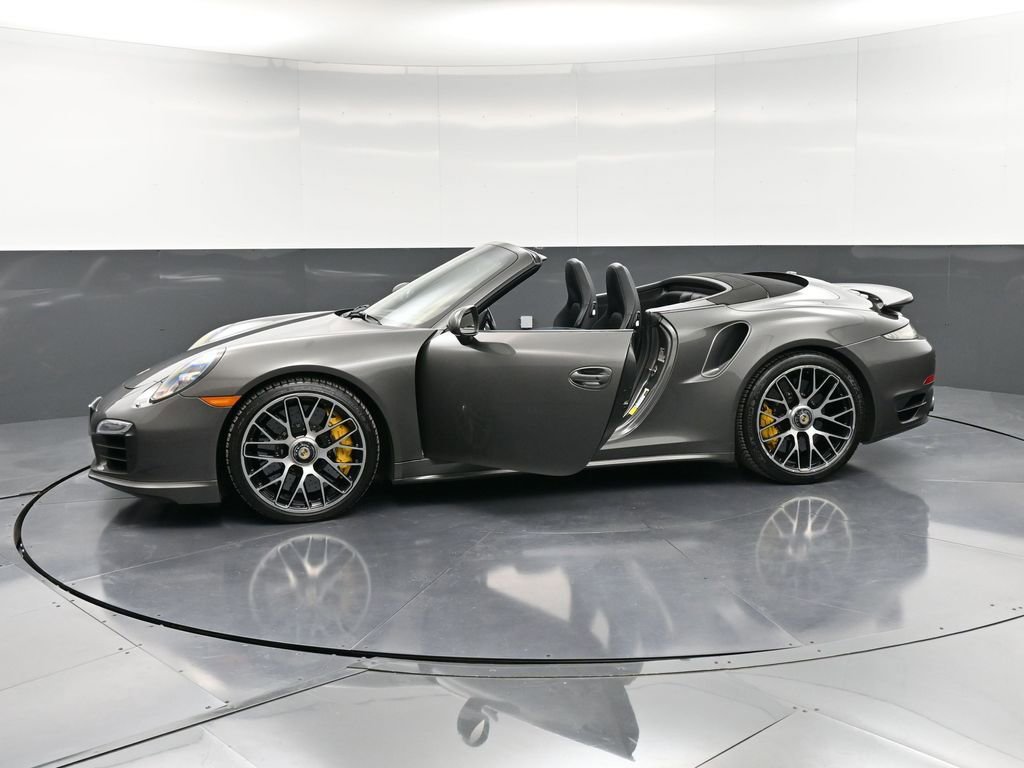Certified 2016 Porsche 911 Turbo S AWD/4WD image 39