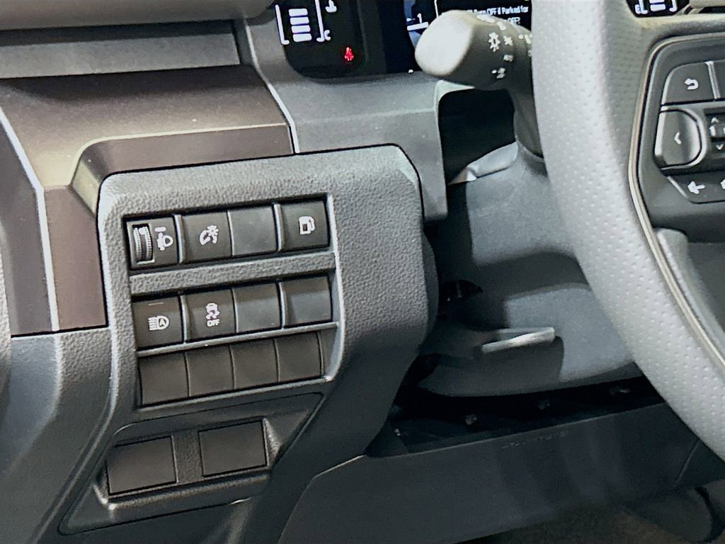 New 2025 Toyota 4Runner SR5 AWD/4WD image 10