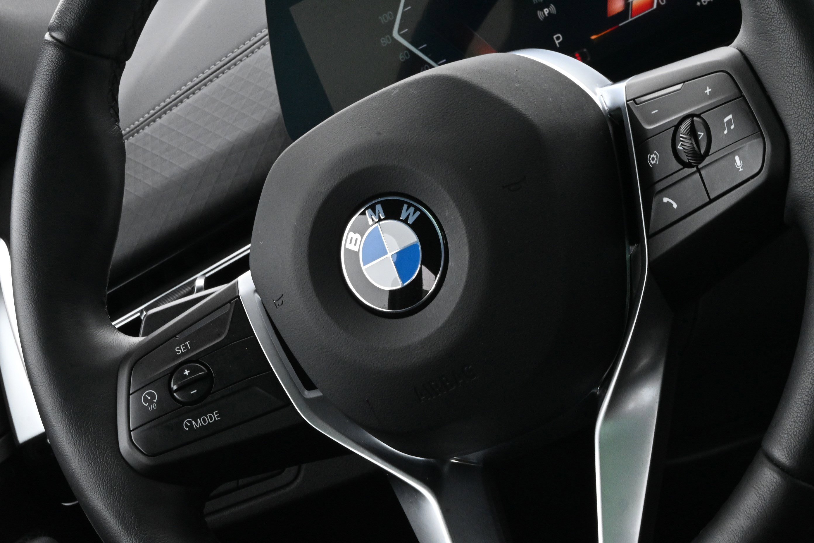 Certified 2025 BMW X2 xDrive28i AWD/4WD image 26