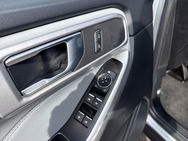 Certified 2022 Ford Explorer XLT w/ Equipment Group 202A image 26