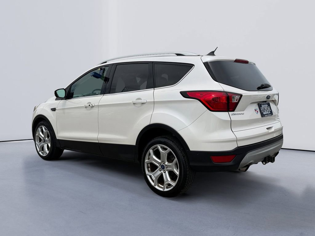 Used 2019 Ford Escape Titanium FWD image 5