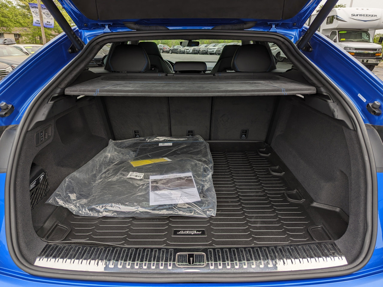 Used 2021 Lamborghini Urus image 45