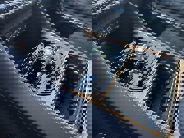 Used 2024 Jeep Grand Wagoneer Series III image 19