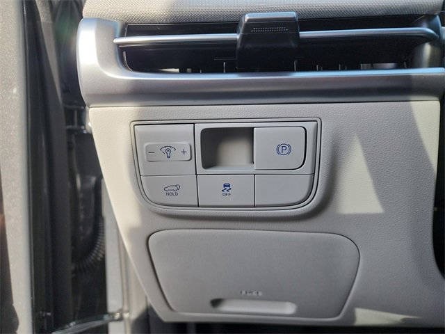 New 2025 Hyundai Tucson Limited image 22