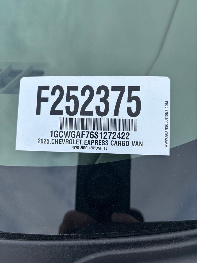 New 2025 Chevrolet Express 2500 image 28