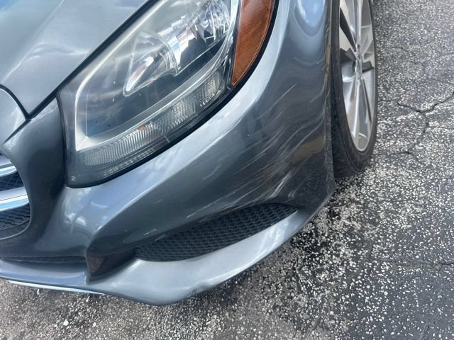 Used 2018 Mercedes-Benz C 300 Sedan image 4