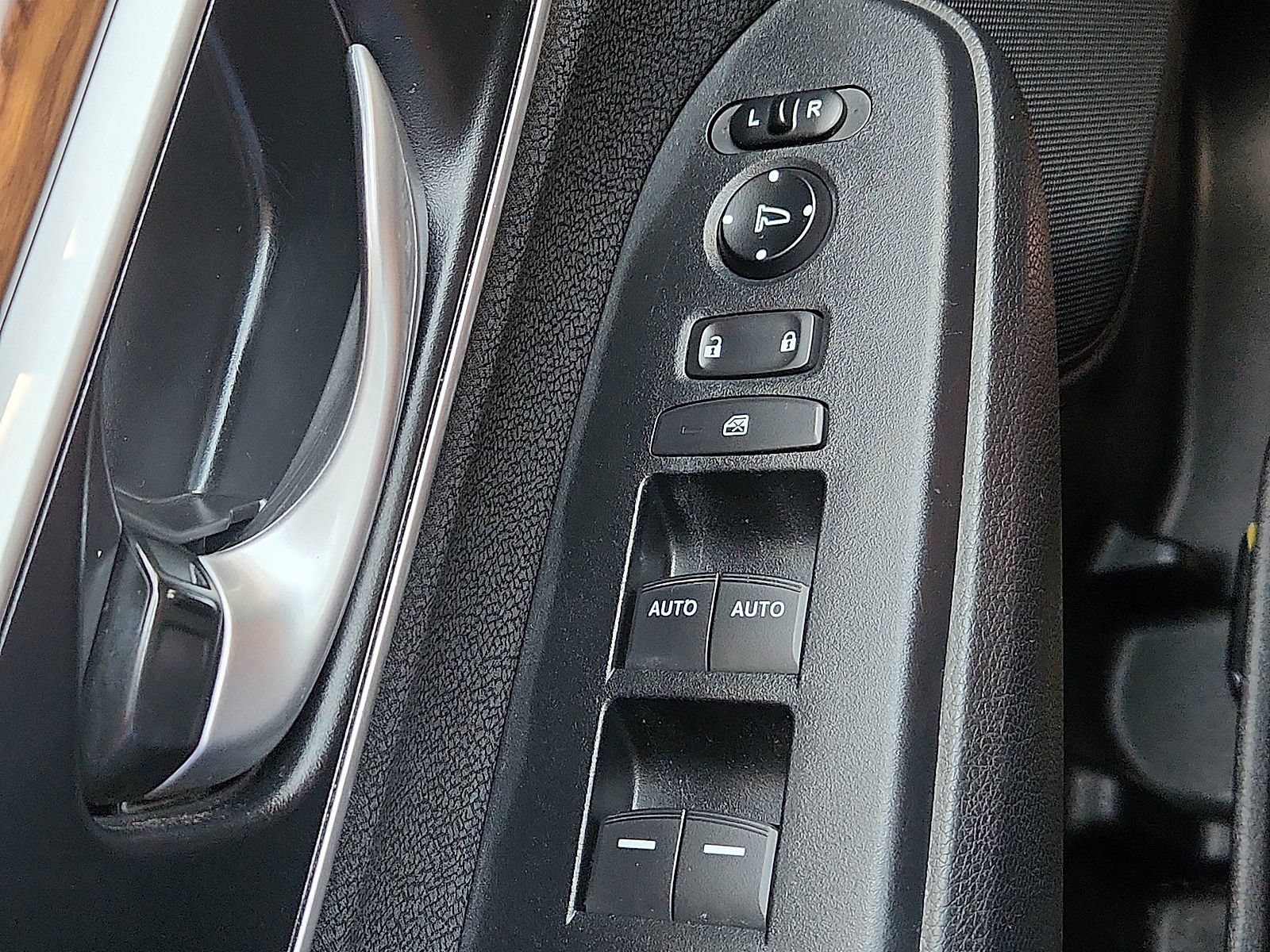 Used 2022 Honda CR-V EX image 21