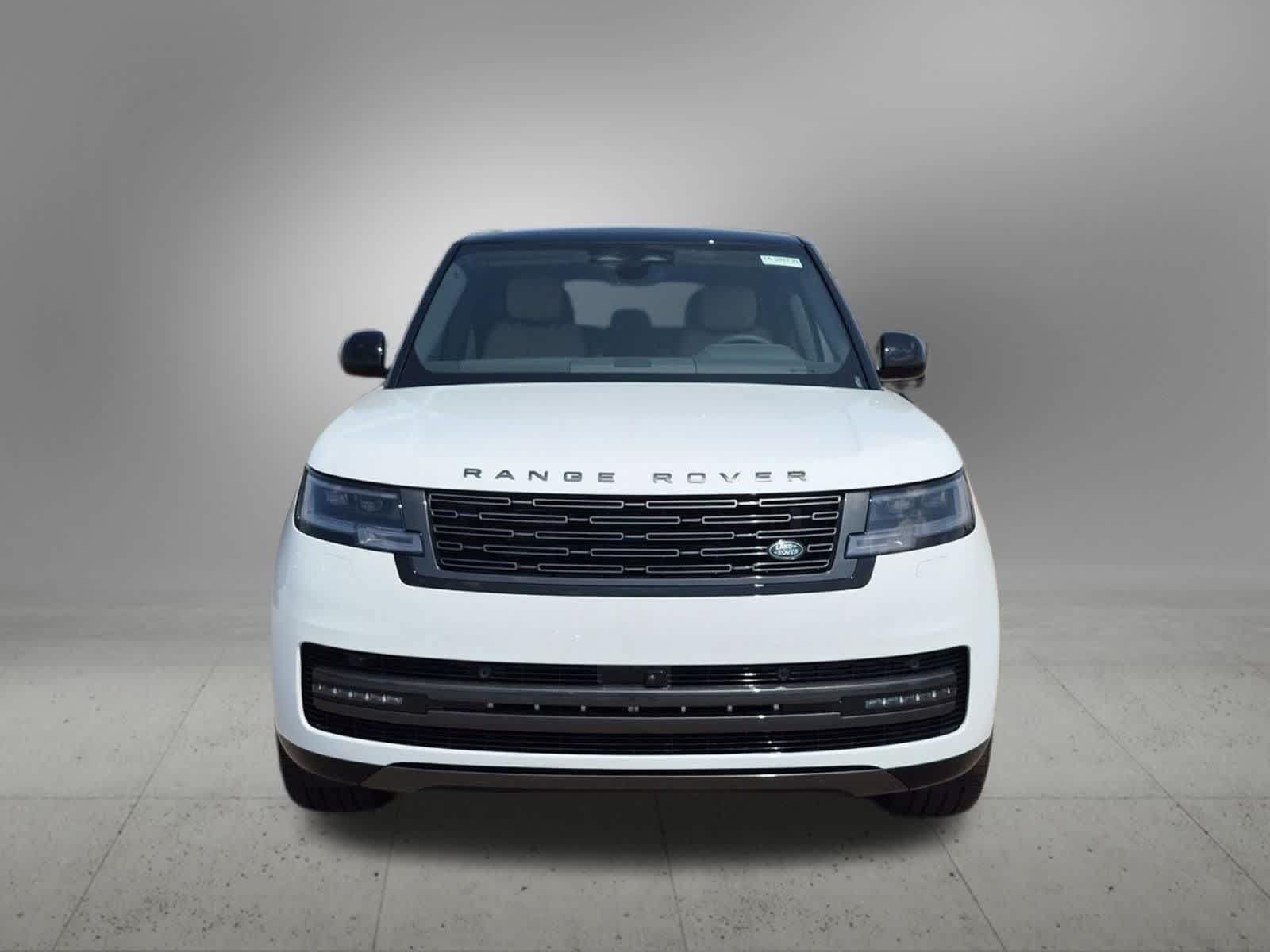 New 2026 Land Rover Range Rover Long Wheelbase SE AWD/4WD image 9