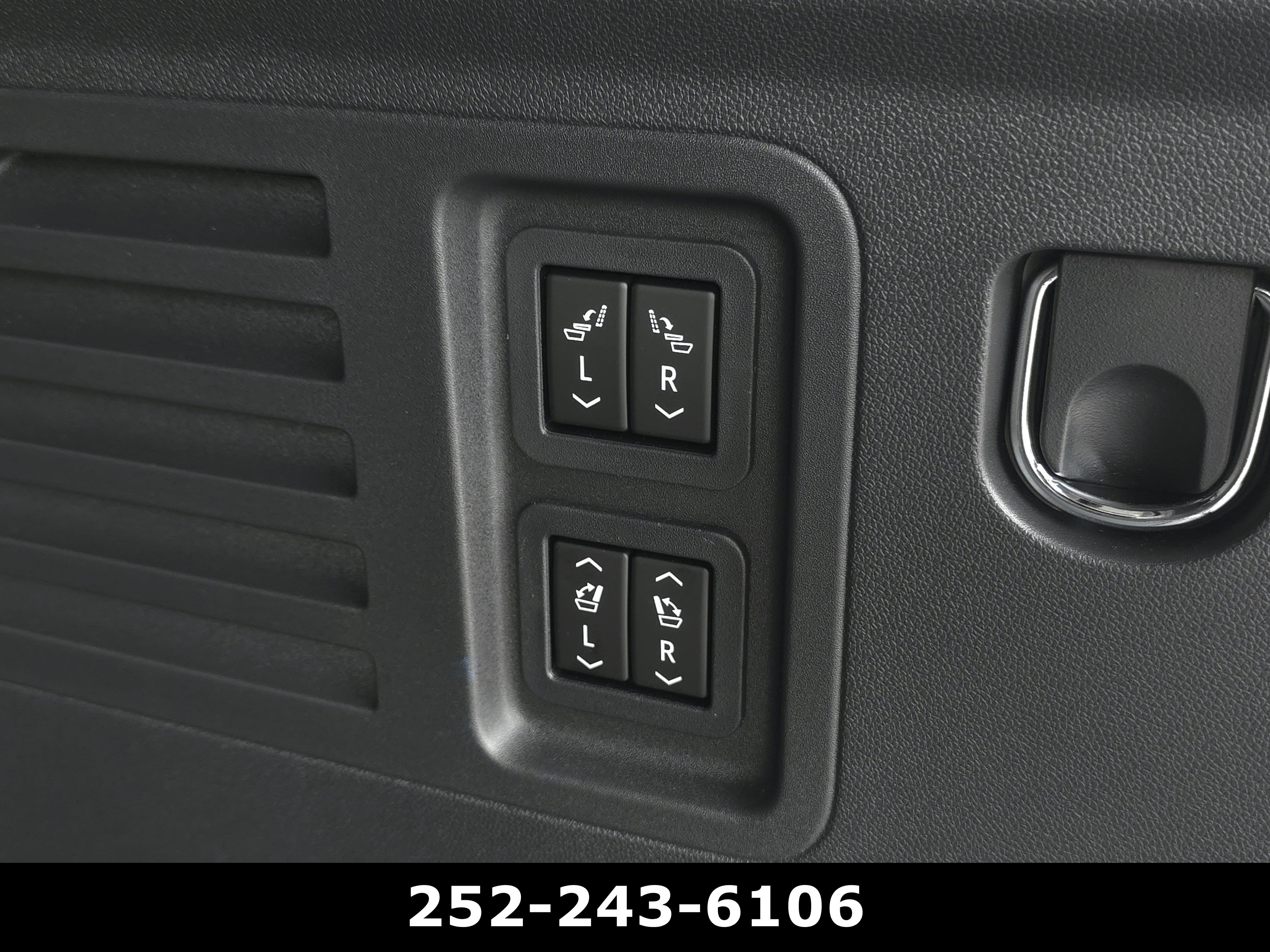 Used 2026 GMC Acadia Denali Ultimate w/ LPO, Floor Liner Package AWD/4WD image 34