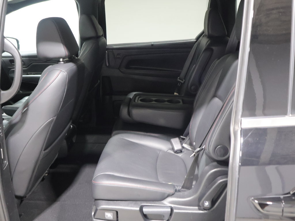 Used 2025 Honda Odyssey Sport-L image 18