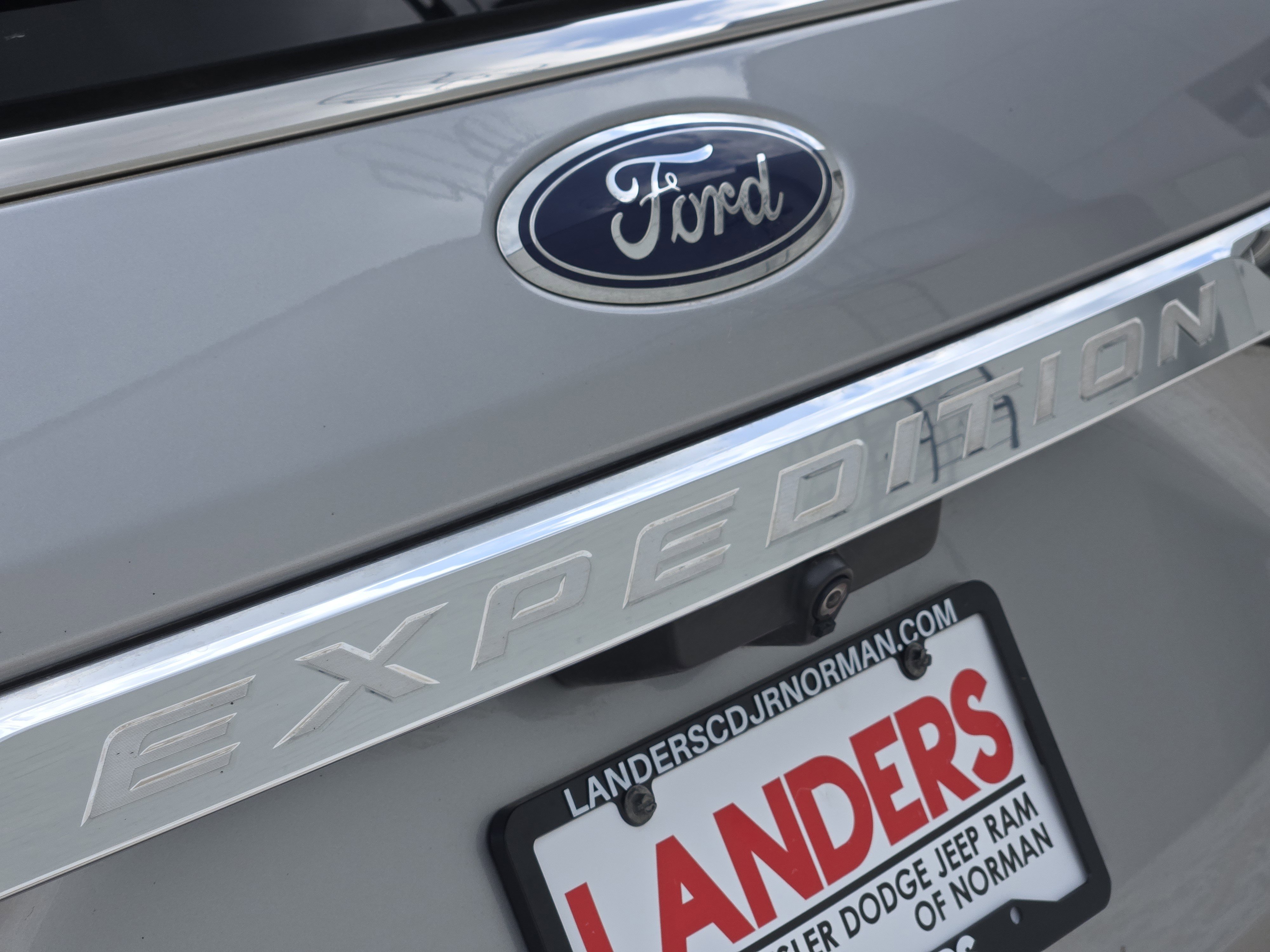 Used 2021 Ford Expedition Limited RWD image 12