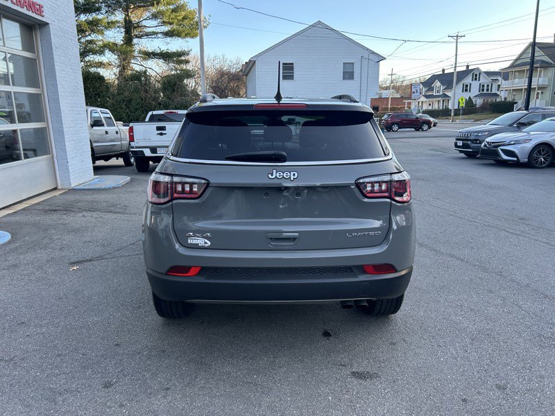 Used 2019 Jeep Compass Limited image 7