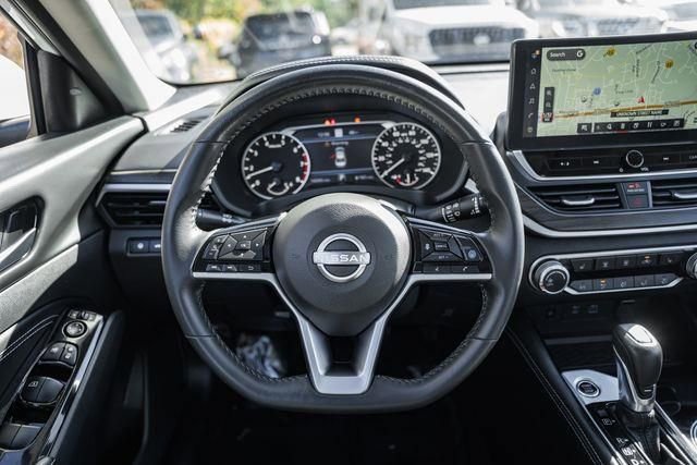 Used 2023 Nissan Altima 2.5 SV w/ SV Premium Package image 28