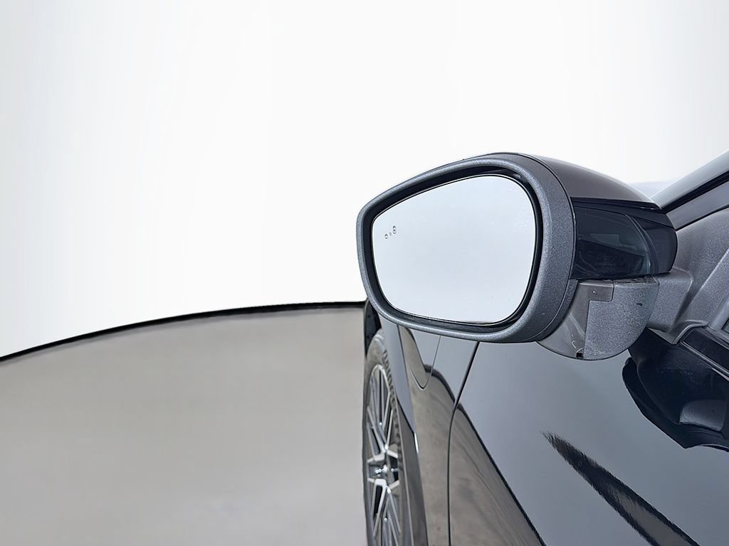 Used 2025 Ford Mustang Mach-E Premium AWD/4WD image 32
