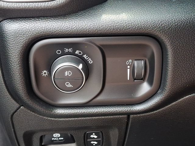 Used 2022 RAM 1500 Big Horn AWD/4WD image 25