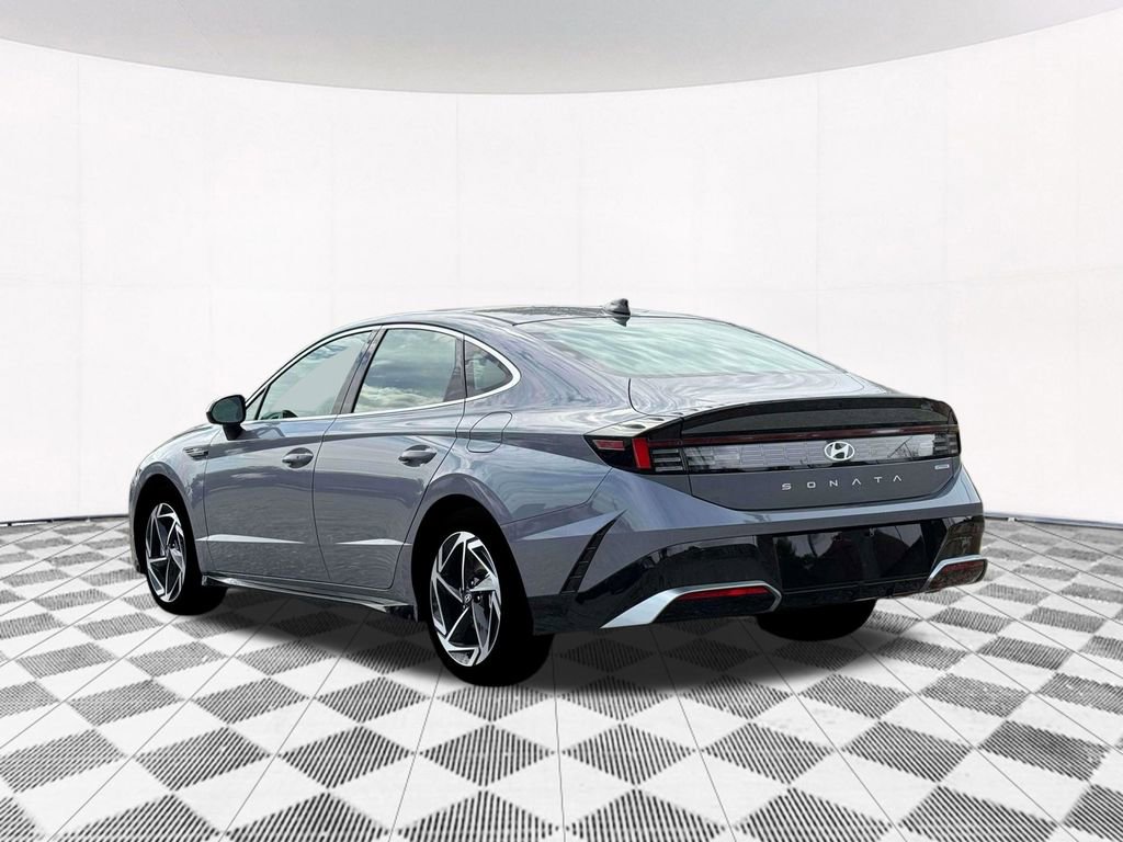 New 2026 Hyundai Sonata SEL AWD/4WD image 10