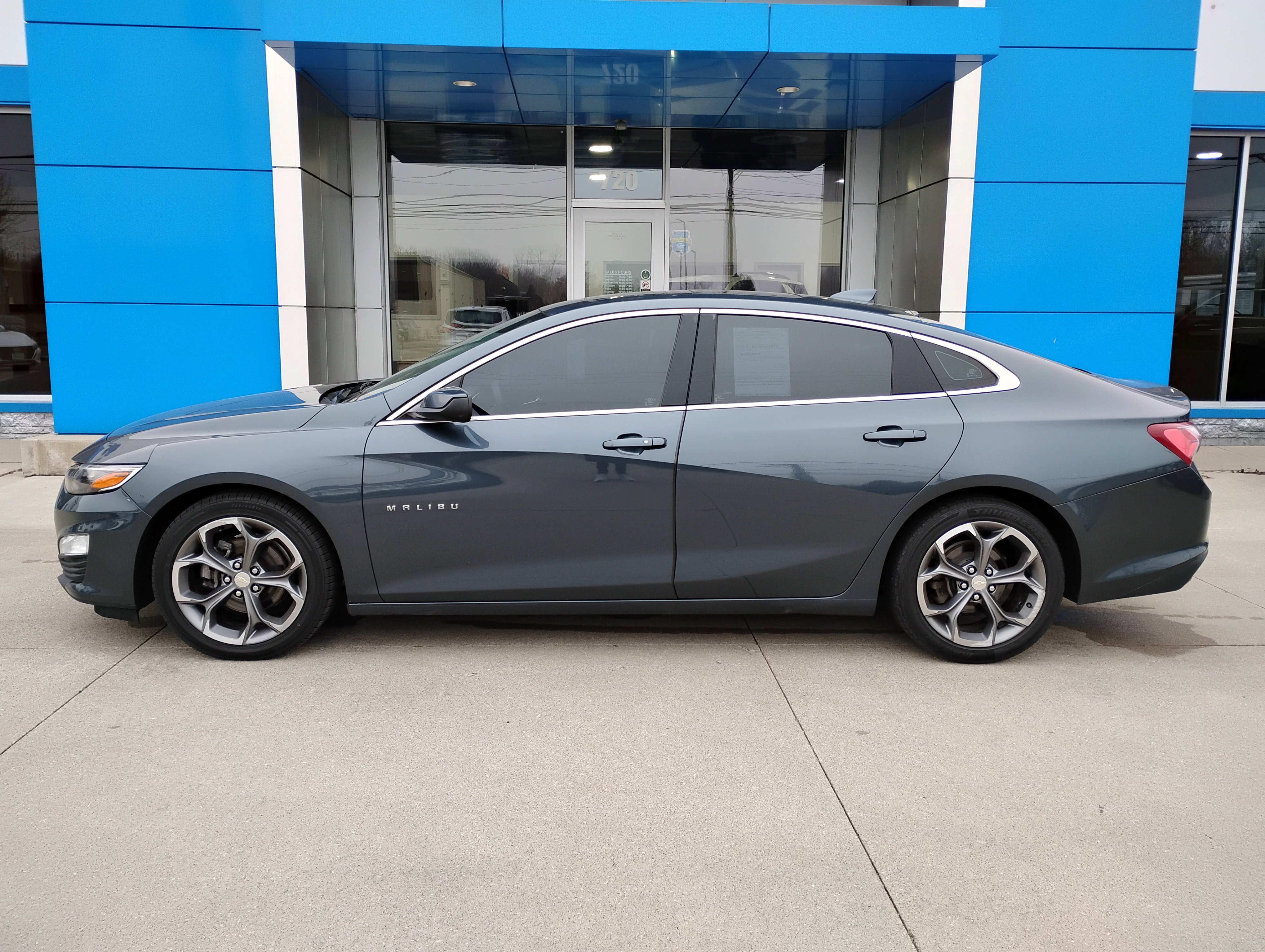 Used 2020 Chevrolet Malibu LT image 31