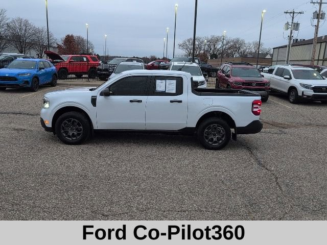 Used 2023 Ford Maverick XLT image 3