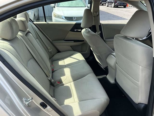Used 2016 Honda Accord LX image 21