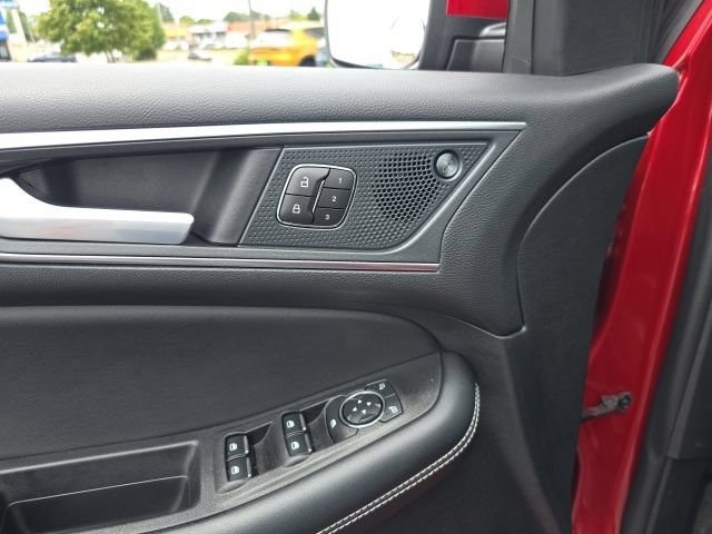 Used 2024 Ford Edge ST w/ Equipment Group 401A AWD/4WD image 12