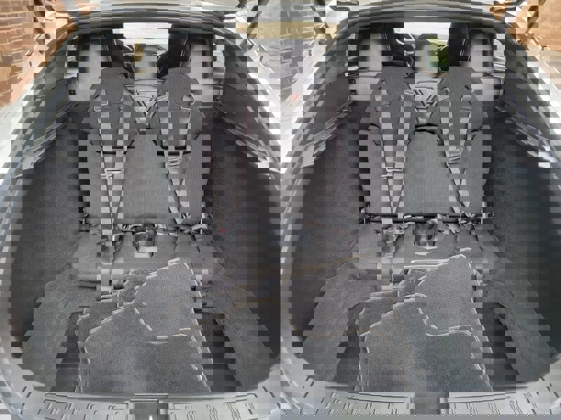 Used 2016 Tesla Model S image 29