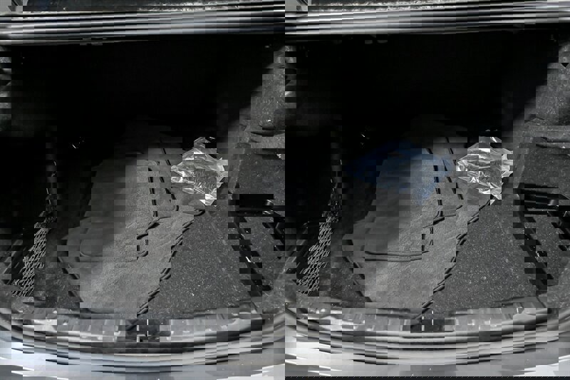 Used 2018 BMW 320i xDrive Sedan image 13